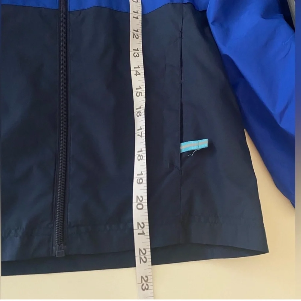 All In Motion Kids Blue Hooded Windbreaker Rain Jacket Size M 8/10